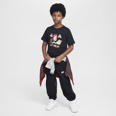 Nike Sportswear Older Kids' T-Shirt