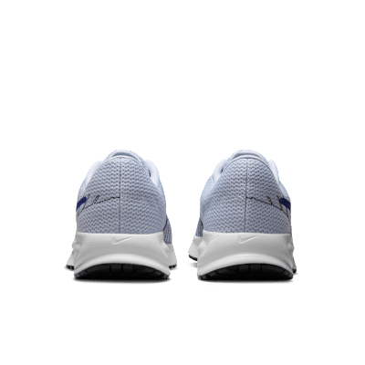 Löparsko för hårt underlag Nike Run Defy för kvinnor