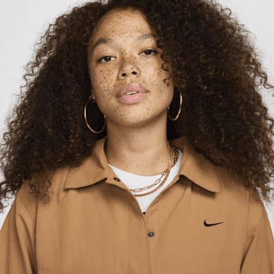 Nike Sportswear Essential Women's Oversized UV Woven Coaches' Jacket