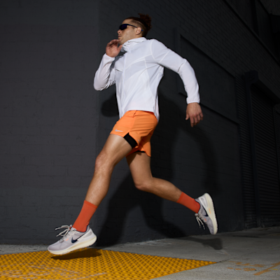 Nike Structure 25 男款路跑鞋