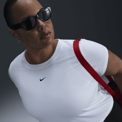 Nike Sportswear Chill Knit Women's Cropped T-Shirt (Plus Size)