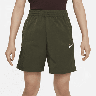 Nike Outdoor Play Older Kids' Woven Shorts. Nike VN