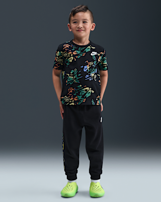 Детские  Nike Sportswear Little Kids' Reveal Printed Tee and Pants Set