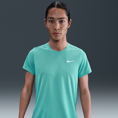 NikeCourt Victory