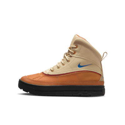 Botas. Nike