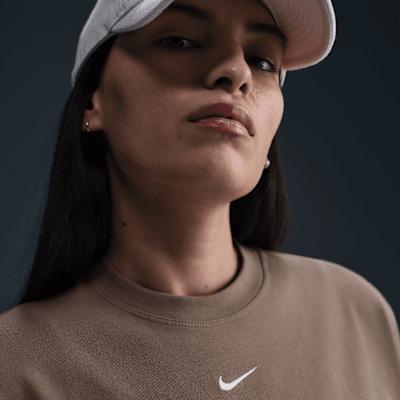Nike Sportswear Essential Women's Boxy T-Shirt