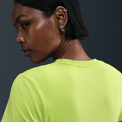 Nike Sportswear Chill Knit Women's Cropped T-Shirt