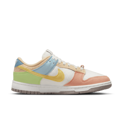 Nike Dunk Low SE Women's Shoes