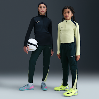 Nike Therma-FIT Academy