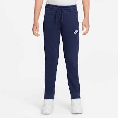 Nike Sportswear Club