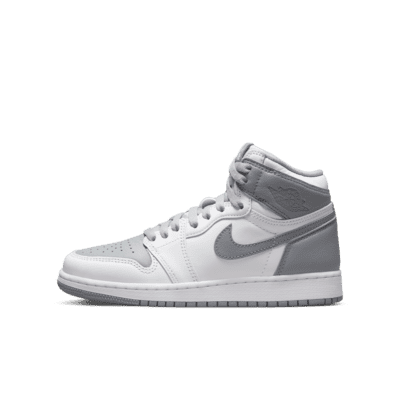 Conform Refund Way Air Jordan 1 Retro High OG Boys' Shoe. Nike.com