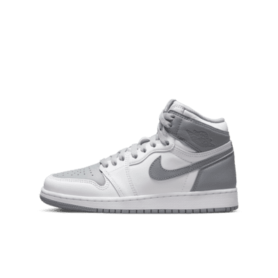 Air Jordan 1 Retro High OG Boys' Shoe. Nike.com