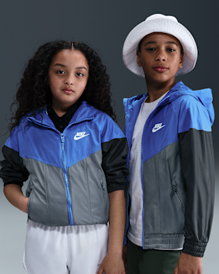 Детская куртка Nike Sportswear Windrunner Big Kids' Hooded Repel для бега