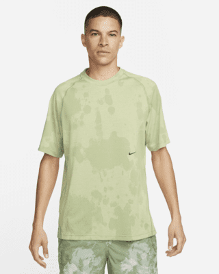 Мужские шорты Nike Dri-FIT ADV A.P.S. Engineered Short-Sleeve Fitness Top для тренировок