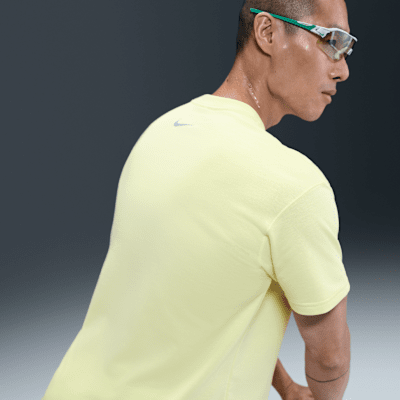 Nike Sportswear Men's Max90 T-Shirt