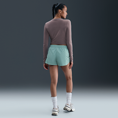 Shorts de tejido Woven de tiro medio de 5 cm para mujer Nike Windrunner