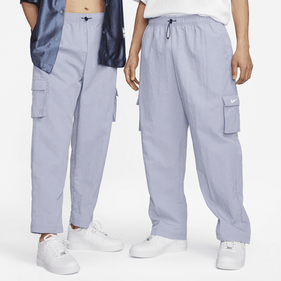 Nike Sportswear Essential Women's High-Rise Woven Cargo Trousers