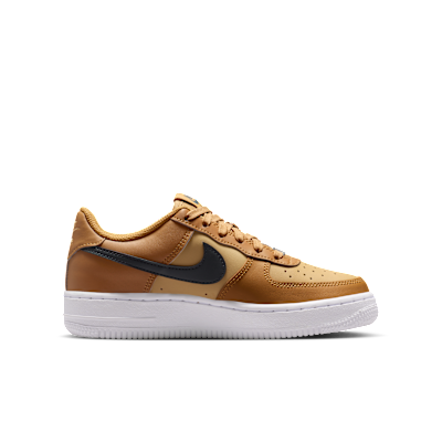 Nike Air Force 1 Older Kids' Shoes