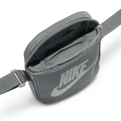 Nike Heritage Cross-Body Bag (Small, 1L)