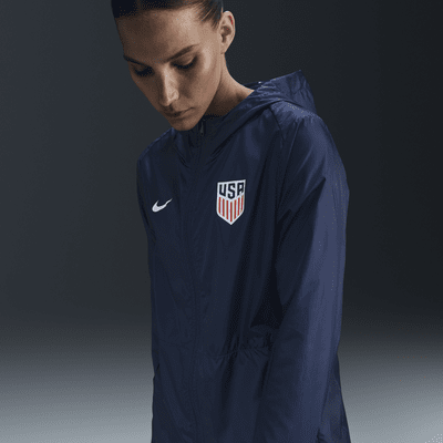 Chamarra con gorro de fútbol para lluvia Nike para mujer de la selección nacional de fútbol masculino de Estados Unidos Academy Pro