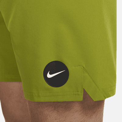 Traje de baño tipo short de playa de 18 cm para hombre Nike Essential