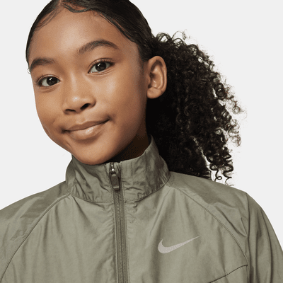 Chamarra holgada para niñas talla grande Nike Sportswear Windrunner