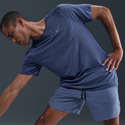 Nike Stride Dri-FIT hardloopshorts met binnenbroek voor heren (18 cm)