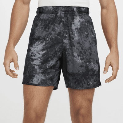 Shorts de fitness Dri-FIT de 18 cm sin forro para hombre Nike Totality Camo