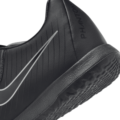 Nike Phantom GX 2 Academy IC Low-Top Soccer Shoes. Nike.com