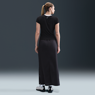 Playera slim cropped para mujer Nike Sportswear Chill Knit