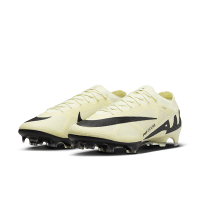 Tacos de fútbol para terreno firme de corte low Nike Mercurial Vapor 15 Elite