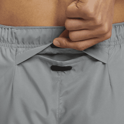 Nike Dri-FIT Challenger Men's 23cm (approx.) Unlined Versatile Shorts