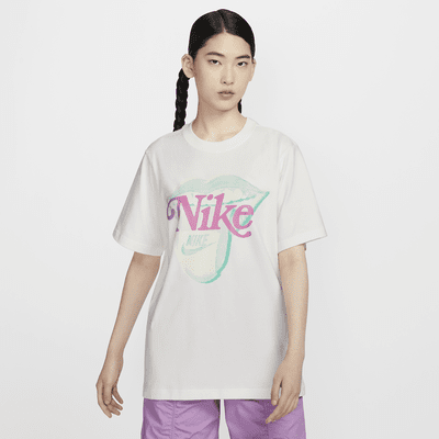 เสื้อยืดผู้หญิง Nike Sportswear Essential