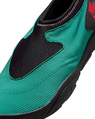Nike Aqua Turf