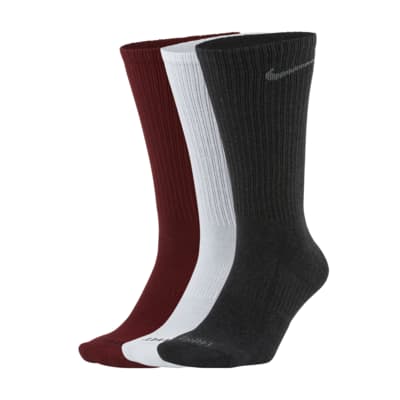 nike everyday training crew socks