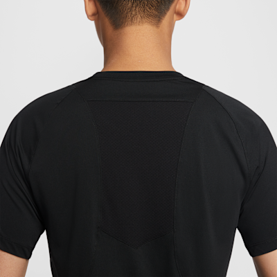 Nike Pro Training Men's Dri-FIT ADV Short-Sleeve Top