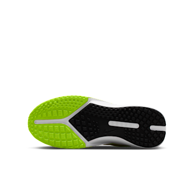Nike Sonic Fly Big Kids' Running Shoes