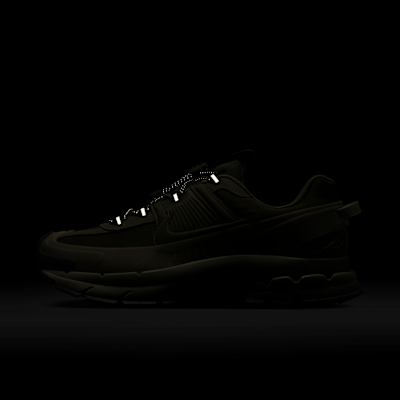 나이키 줌 보메로 롬 남성 신발