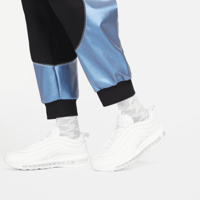 Pantalones de entrenamiento de tejido Fleece con gráficos para mujer Nike Sportswear