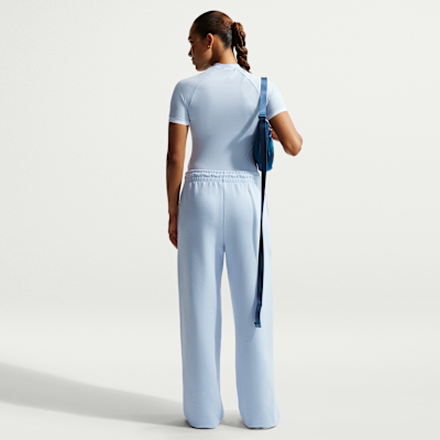 Nike Sportswear Parte de arriba de manga corta con ajuste entallado - Mujer