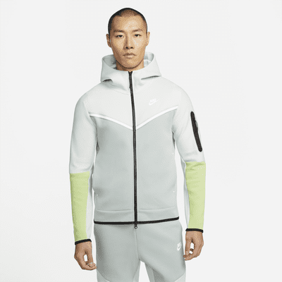 nike tracksuit fleece tech