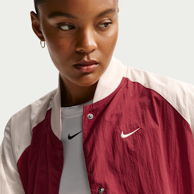 Chamarra universitaria oversized para mujer Nike Sportswear