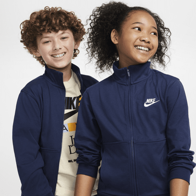 Chamarra de tejido Knit con cierre completo para niños talla grande Nike Sportswear Club