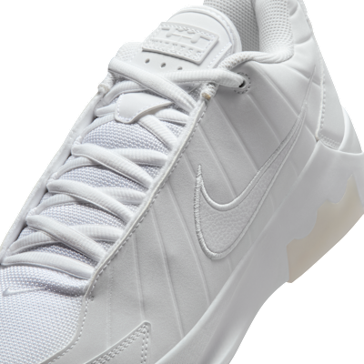 LeBron Witness 9 Basketball Shoes