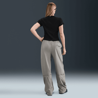 Playera de manga corta de tela de canalé ajustada para mujer Nike Sportswear