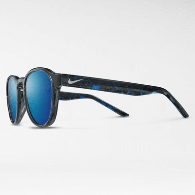 Nike Smash Mirrored Kids Sunglasses. Nike.com