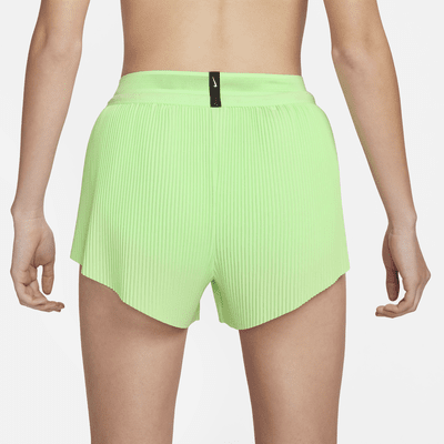 Shorts da running a vita media con slip foderati 8 cm Dri-FIT ADV Nike AeroSwift – Donna