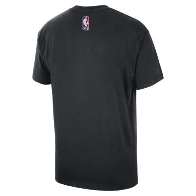 Milwaukee Bucks Courtside Men's Nike NBA T-Shirt