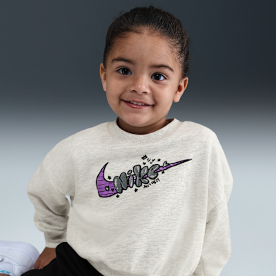 Conjunto de sudadera de cuello redondo sin cierre y pants cargo de French Terry infantil Nike