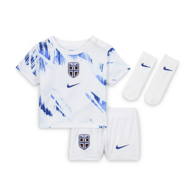 Tredelat fotbollsställ Norge 2024/25 Stadium (bortaställ) Nike Replica för baby/små barn